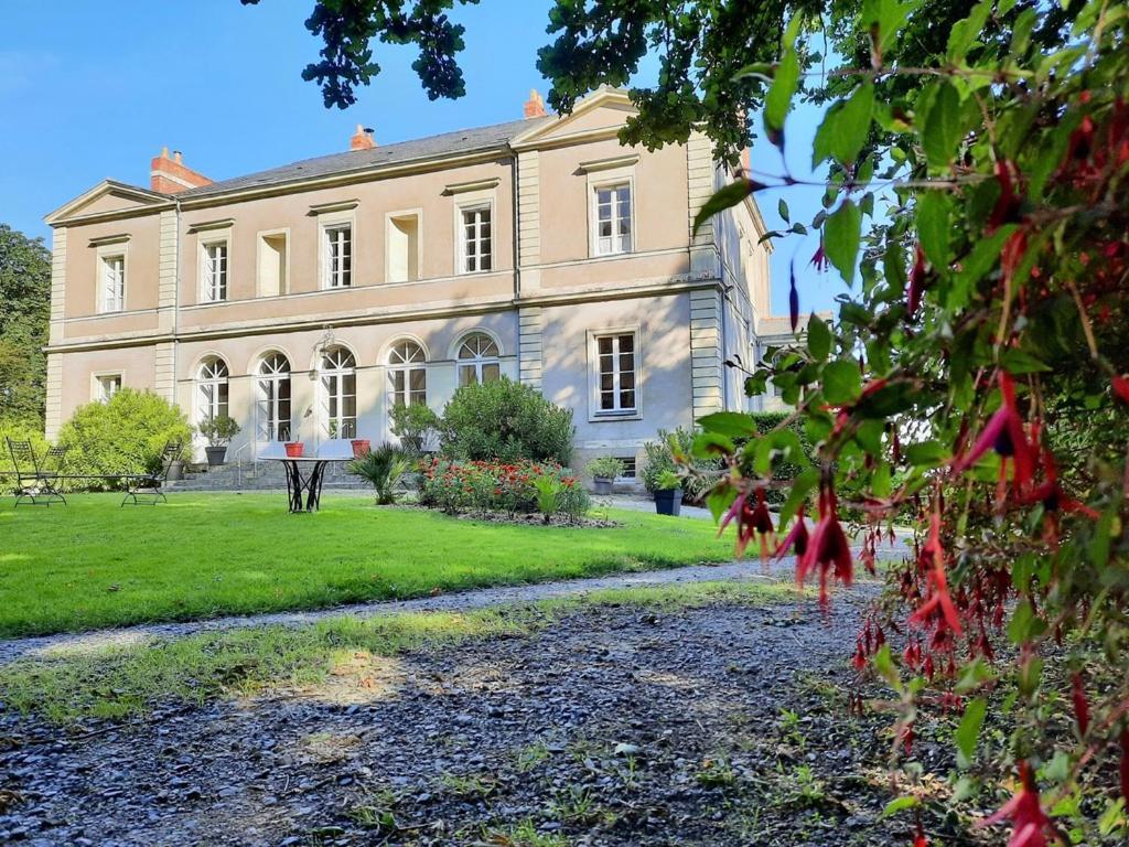 Domaine Du Plessis Grimaud Bed & Breakfast Saint-Viaud Exterior photo